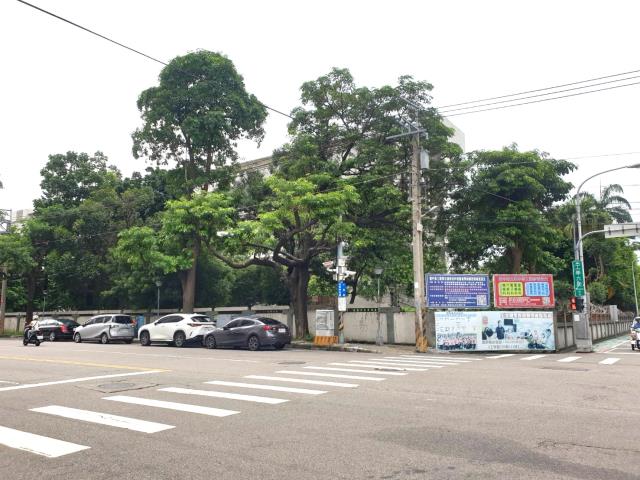 台中南區大樓-11