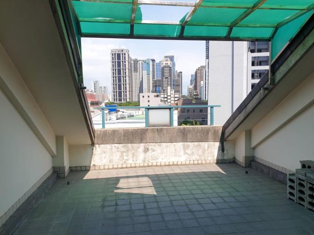 台中西屯透天-14