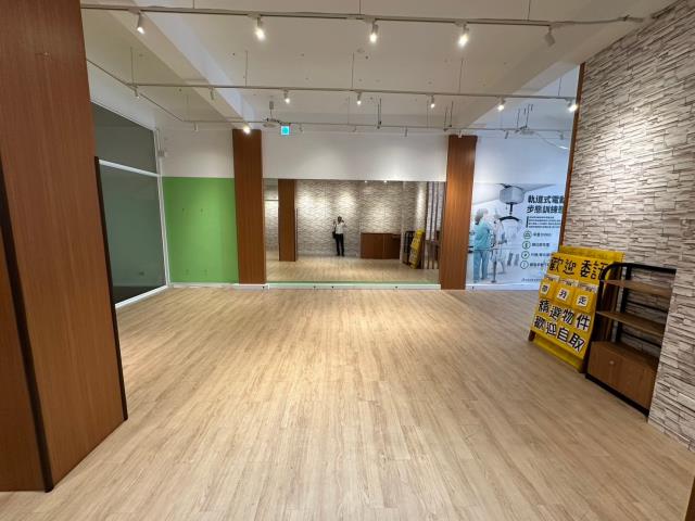 台中西屯透天-11